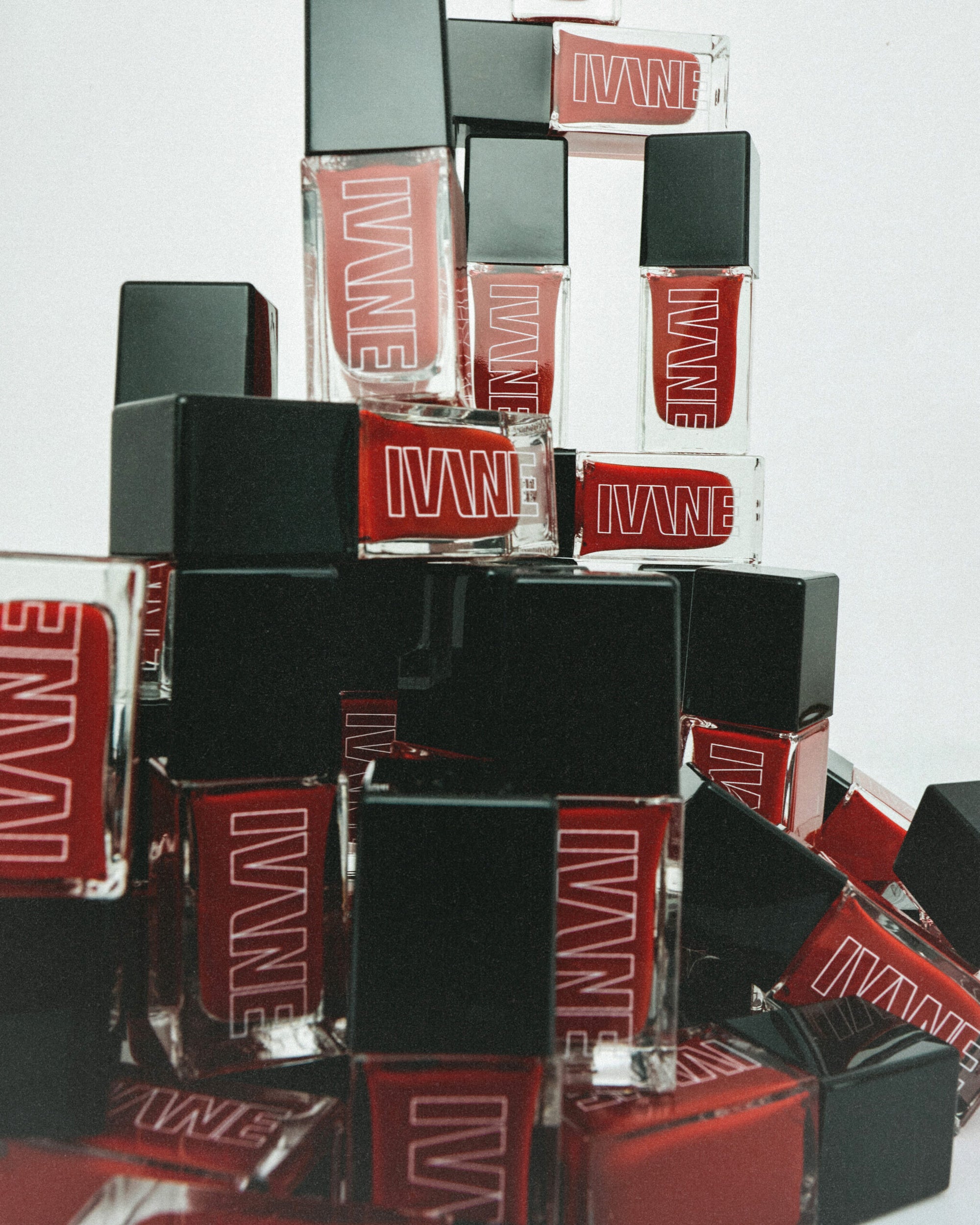 nail polish verni rouge 